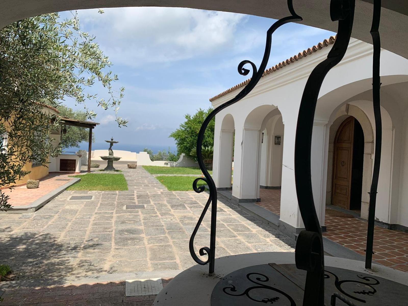 Villa Favolosa Con Vista Mare A Forio D'ischia *